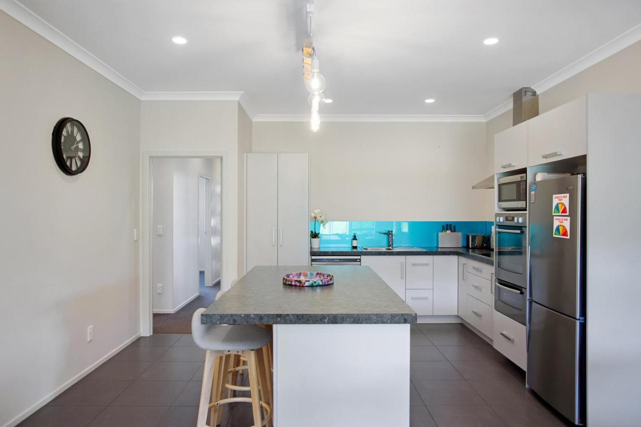 Sky Blue Retreat - Waihi Beach Holiday Home Zewnętrze zdjęcie